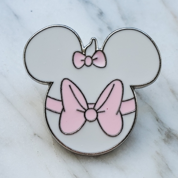 Marie From The Aristocats Mickey Mouse Icon Disney Pin